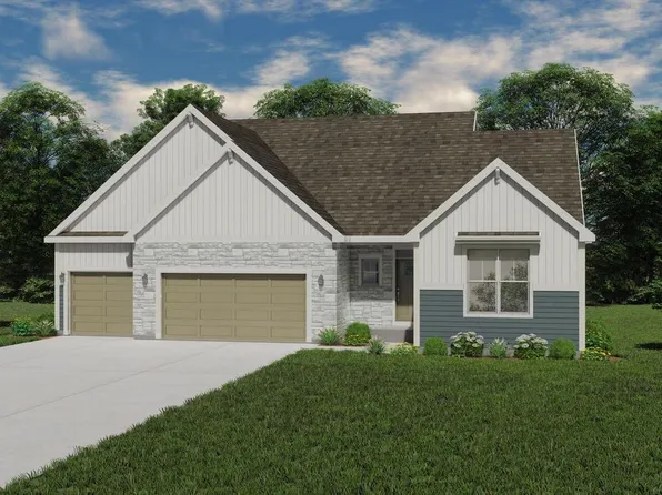 1242 Green Tree DRIVE, Oconomowoc, WI 53066