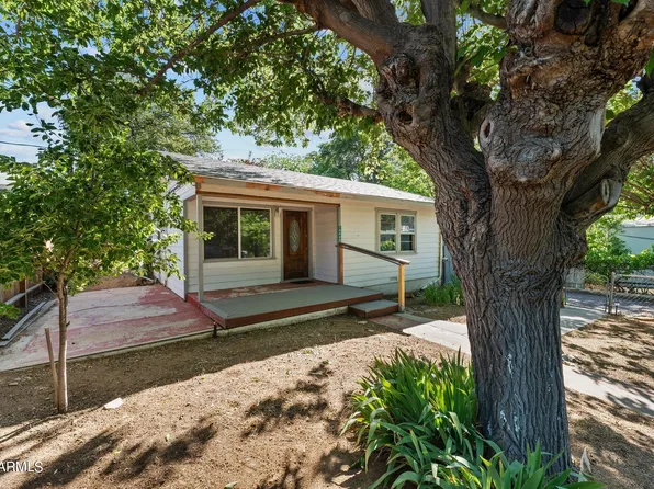 16649 W SHRINE Drive, Yarnell, AZ 85362