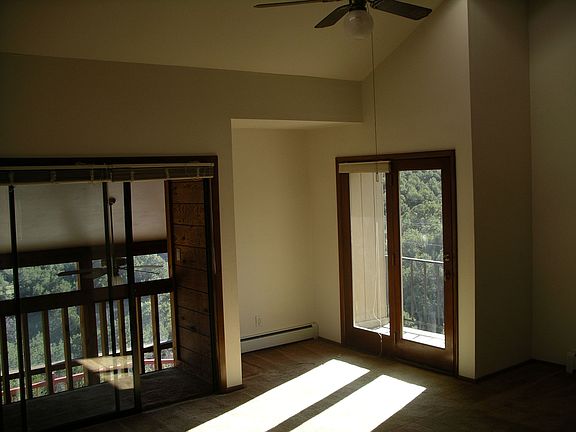 Cathedral Ceilings in MBR and LR