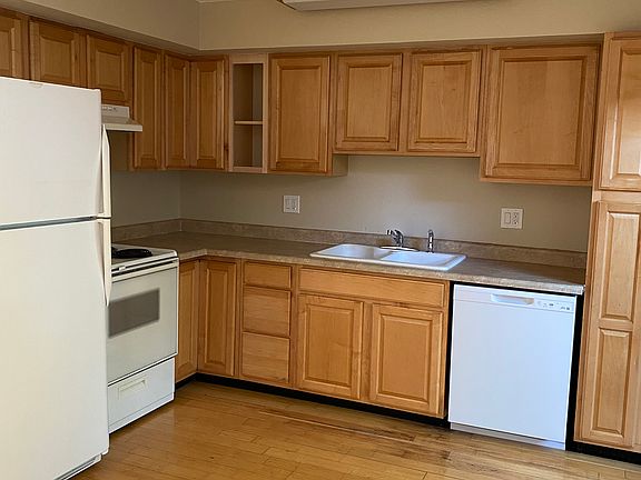 4th image of 805 South St APT 14