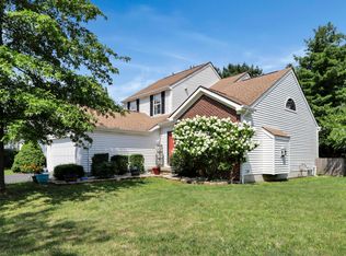 8662 Robbins Loop Dr, Reynoldsburg, OH 43068