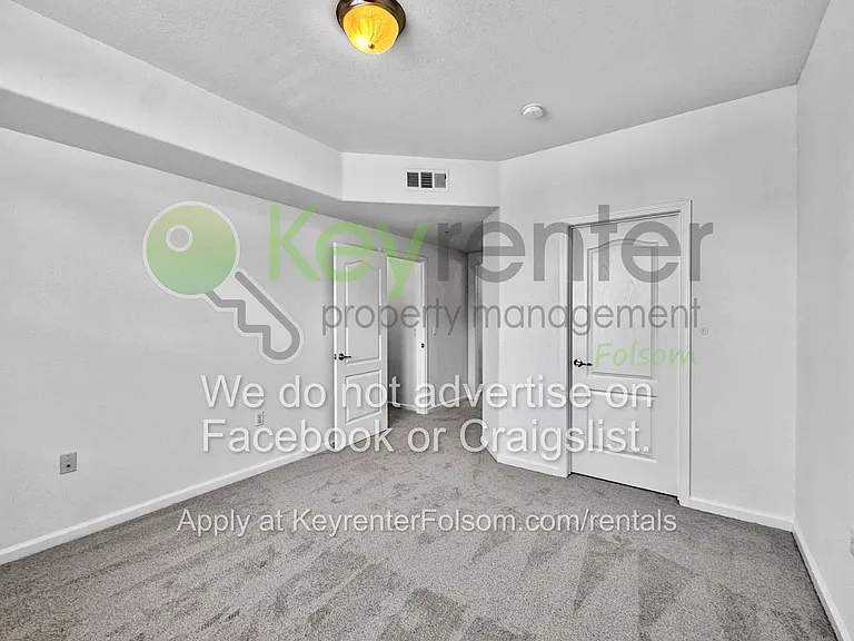 1300 Moon Cir #1326 — Photo 6