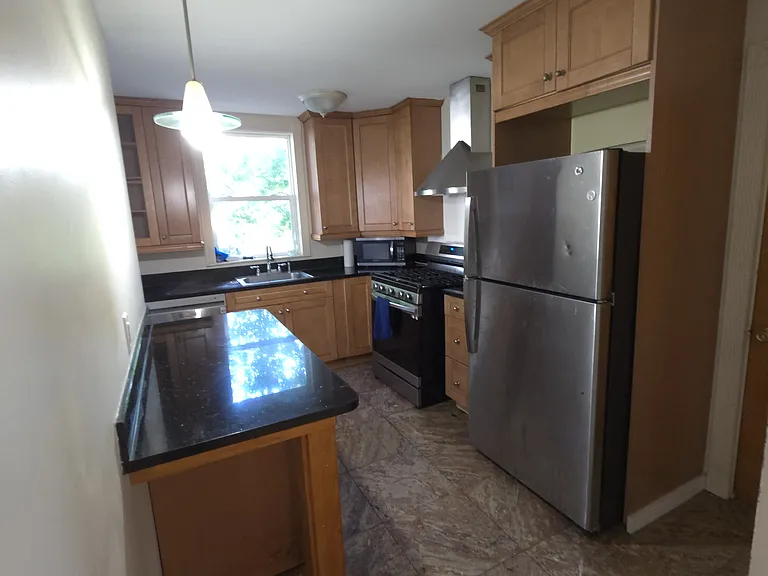 10-12 Alcott Park #10 — Photo 8