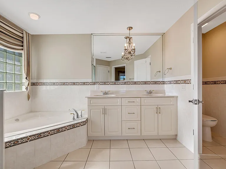 70 Cochise Ct — Photo 26