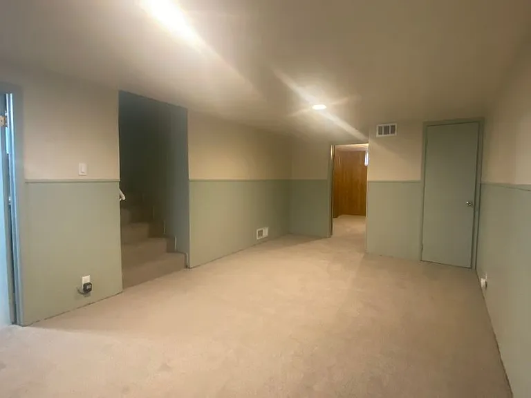3703 W Rockwell Ave — Photo 23