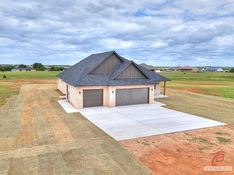 1321 Chisholm Trail Ln — Photo 42