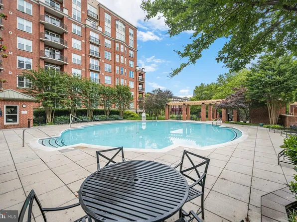 12500 Park Potomac Ave Unit 905, Potomac, MD 20854