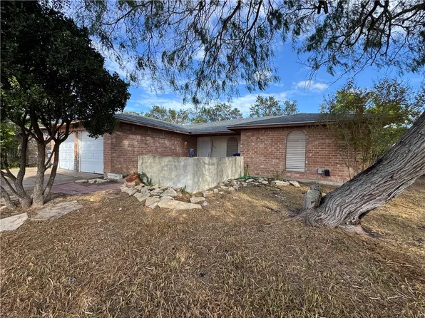 5929 Parkview Dr, Corpus Christi, TX 78415