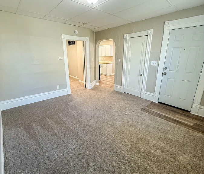 946 Muskegon Ave NW #1 — Photo 7