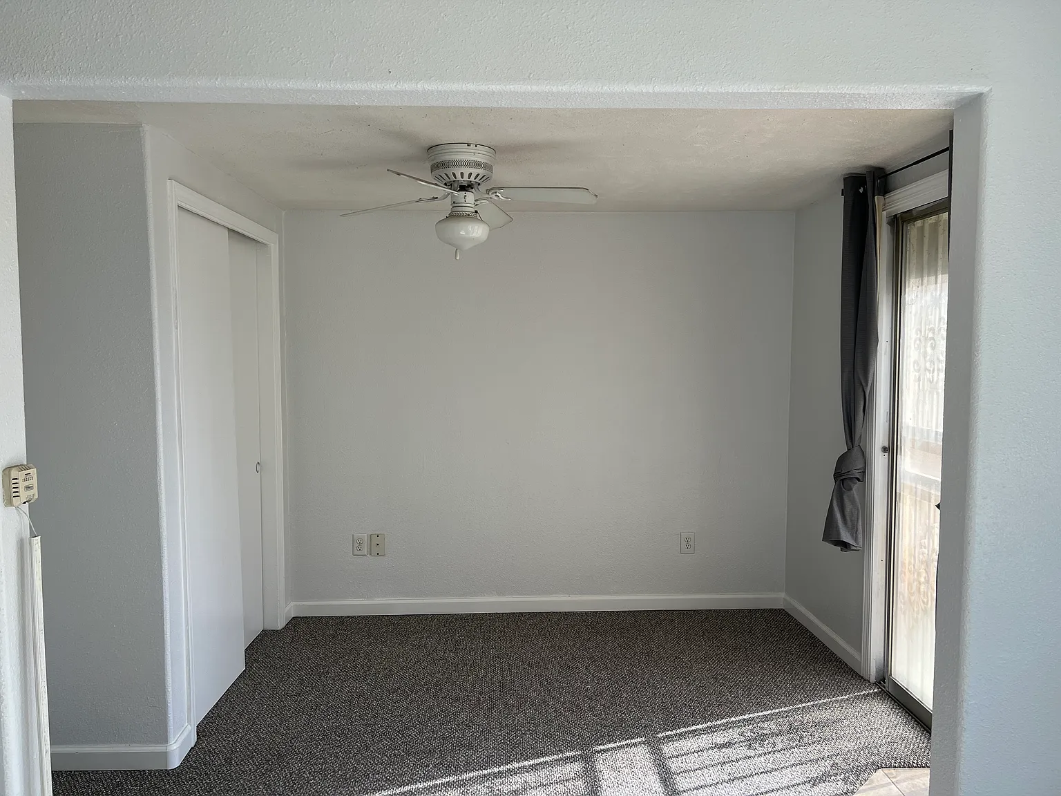 1 bed, 390 sqft, $995 — Photo 3