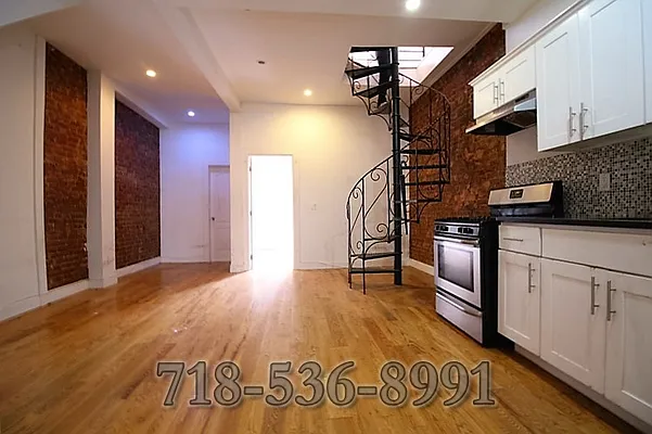 Rented by Next Door Realty NYC | media 19