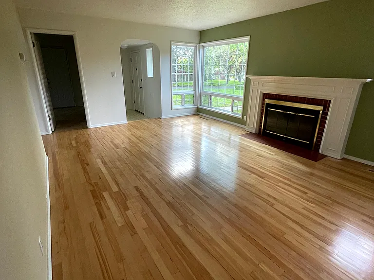 12080 SW Fairfield St — Photo 2