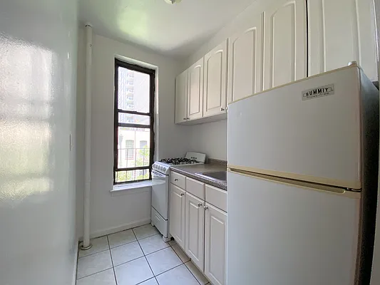 Rented by MAPT Residential LLC | media 4