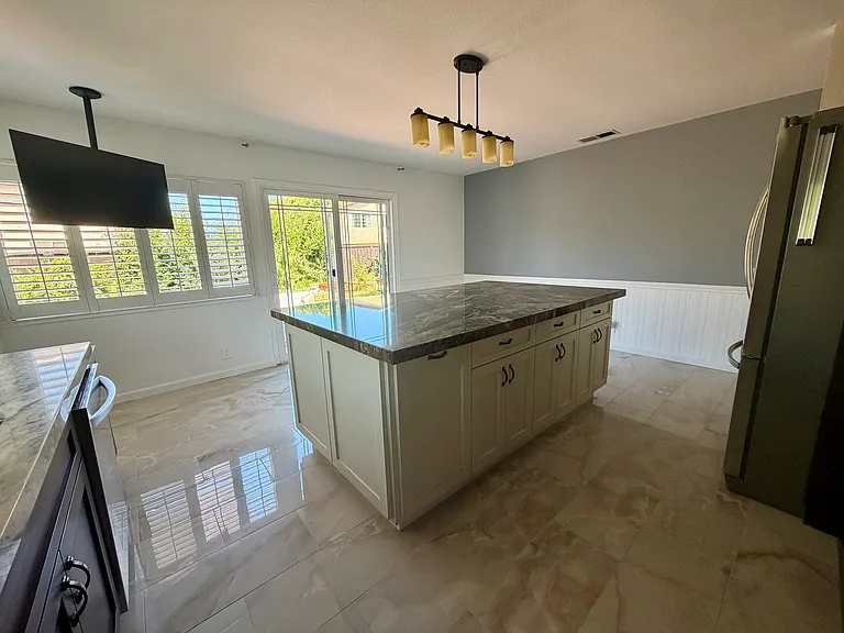 4937 Avenida De Angelina — Photo 12