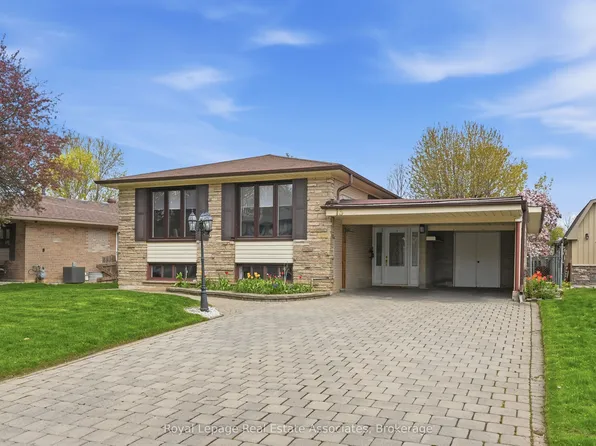 13 Ferndale Cres, Brampton, ON L6W 1G1