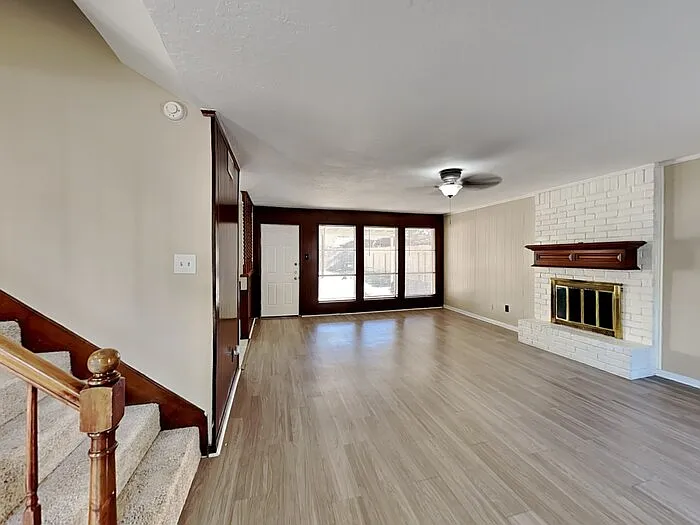 6819 River Mill Dr — Photo 4