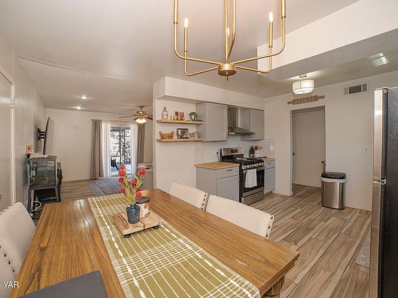 4th image of 1070 E 26th Pl