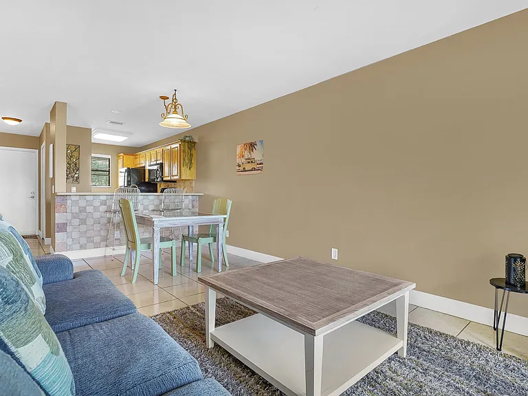 650 W Pope Rd #208 — Photo 12