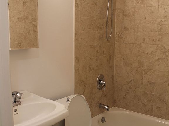 3652 W Belle Plain #304-6