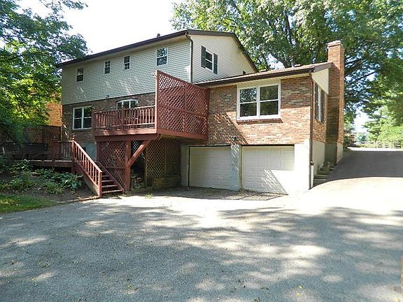 4th image of 822 Carini Ln