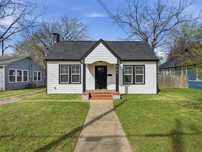 904 N Woods St, Sherman, TX, 75092