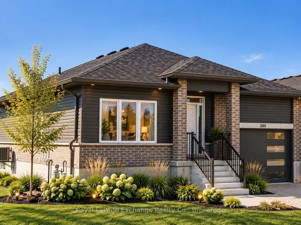 380 Hawthorne St, Saugeen Shores, ON N0H 2C3