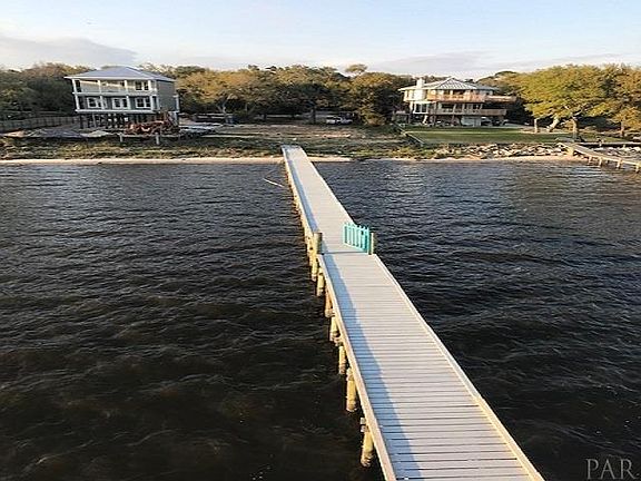 4th image of 5137 Soundside Dr
