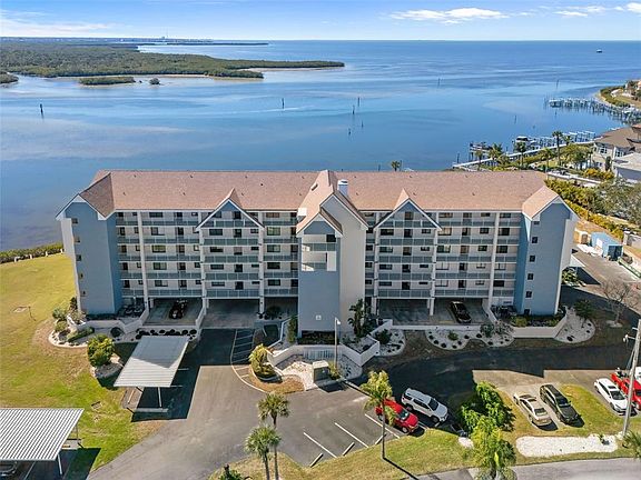 2nd image of 4550 Bay Blvd APT 1211