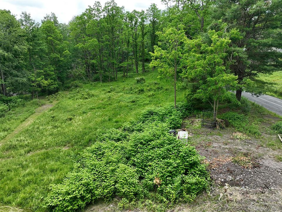 1st image of 37 Cranberry Road