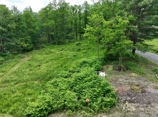 37 Cranberry Road, Greenfield Park, NY 12435