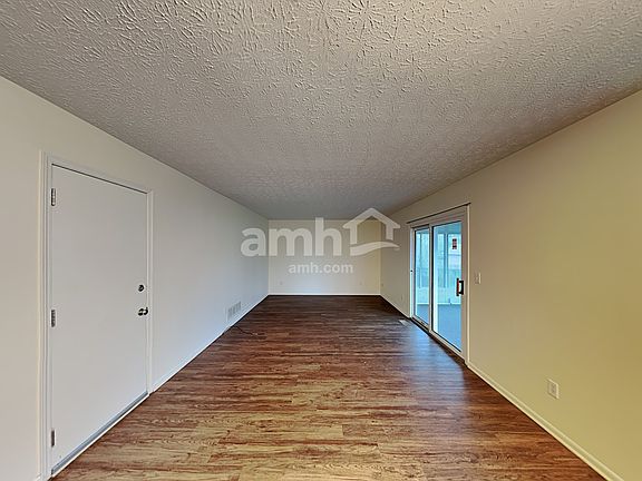 5th image of 5881 Oreily Dr