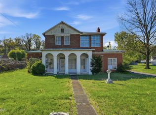 3209 Memorial Blvd, Kingsport, TN 37664
