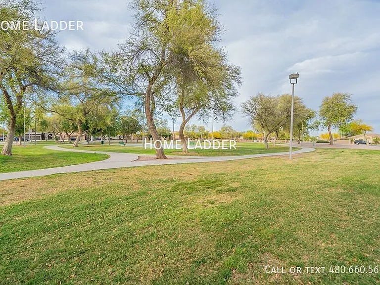 5080 S McClelland Dr — Photo 29