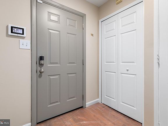 4th image of 7212 Tamo Ct #7