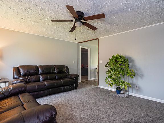 2nd image of 7630 Stancrest Dr
