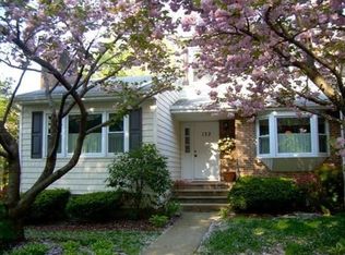 132 Bunker Hill Rd, Wayne, NJ 07470