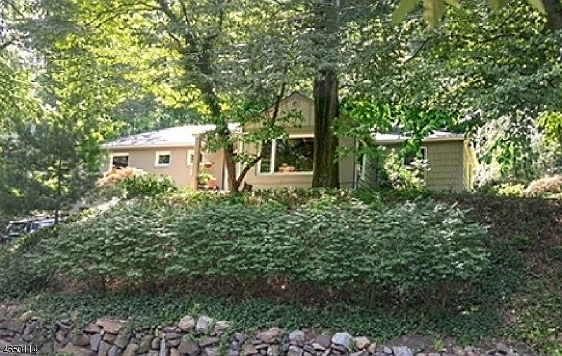 1st image of 530 Highland Ave