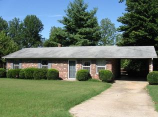 130 Edge Hill Dr, Collinsville, VA 24078