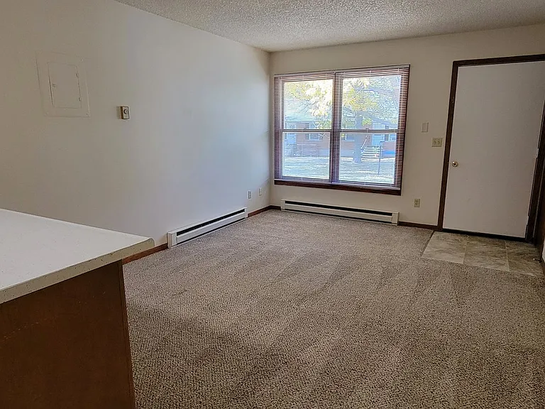 806-808 University Ave #900 — Photo 33