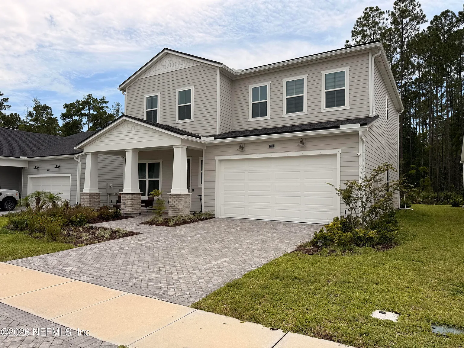 4 bed, 3.0 bath, 2496 sqft, $3,400 — Photo 4