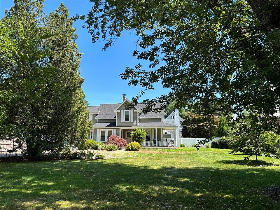 1st image of 159 Railroad Ave