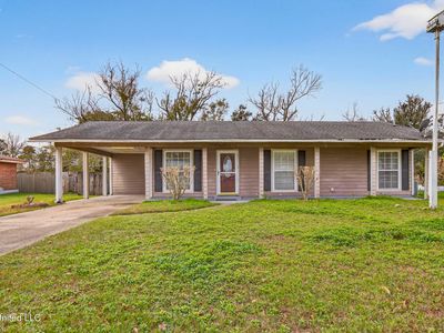 1717 Cherokee St, Pascagoula, MS, 39581