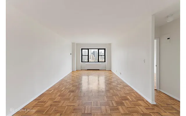Rented by Douglas Elliman | media 8