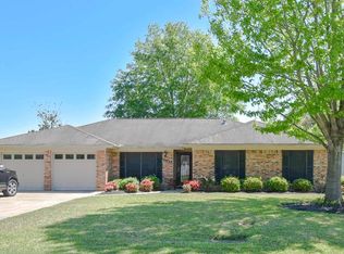 5938 W Madison Blvd, Groves, TX 77619