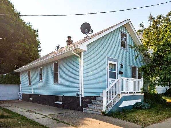 6349 8th AVENUE, Kenosha, WI 53143