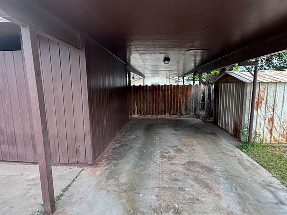 3rd image of 508 N Missouri St
