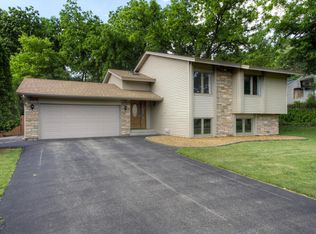 5308 Whiting Ave, Edina, MN 55439