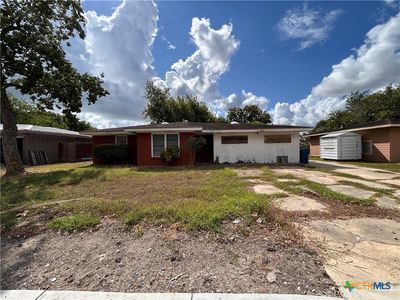 2012 Leon Dr, Port Lavaca, TX, 77979