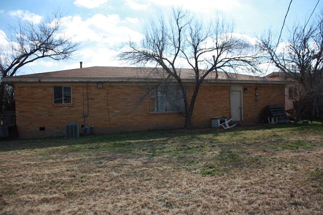 2nd image of 4300 Harlowe Dr