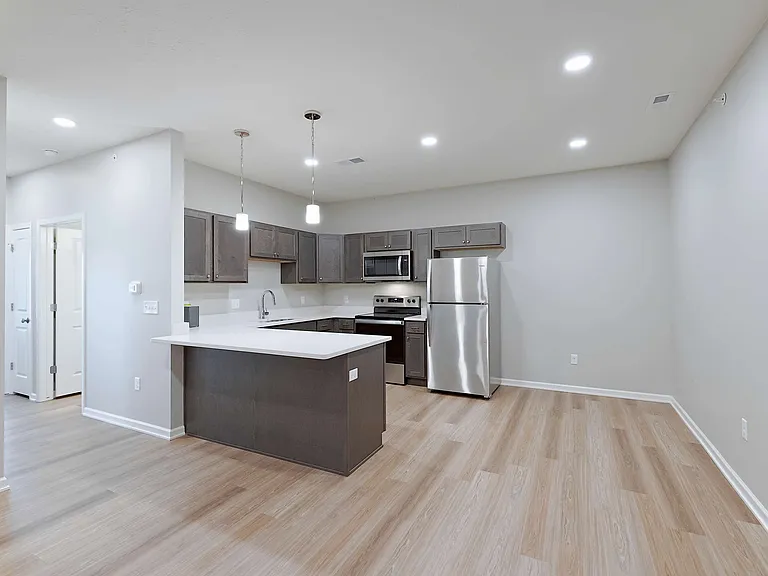 Trailview Apartments at Pioneers Park — Photo 49